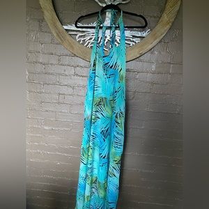 🌴 Victoria’s Secret Palm Halter Maxi Dress with cutouts 🌺